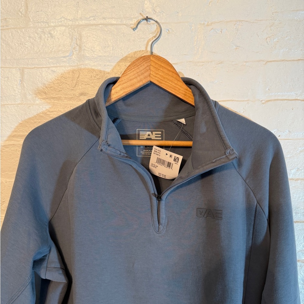 American Eagle Outfitters Men's Gray Zip-Up Sweater